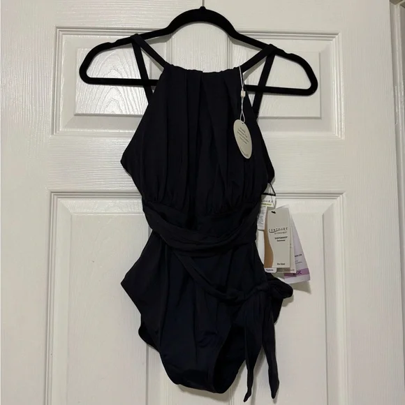 NWT Contours by Coco Reef Belted High-Neck One-Piece Swimsuit Size 8/32C - Picture 2 of 5